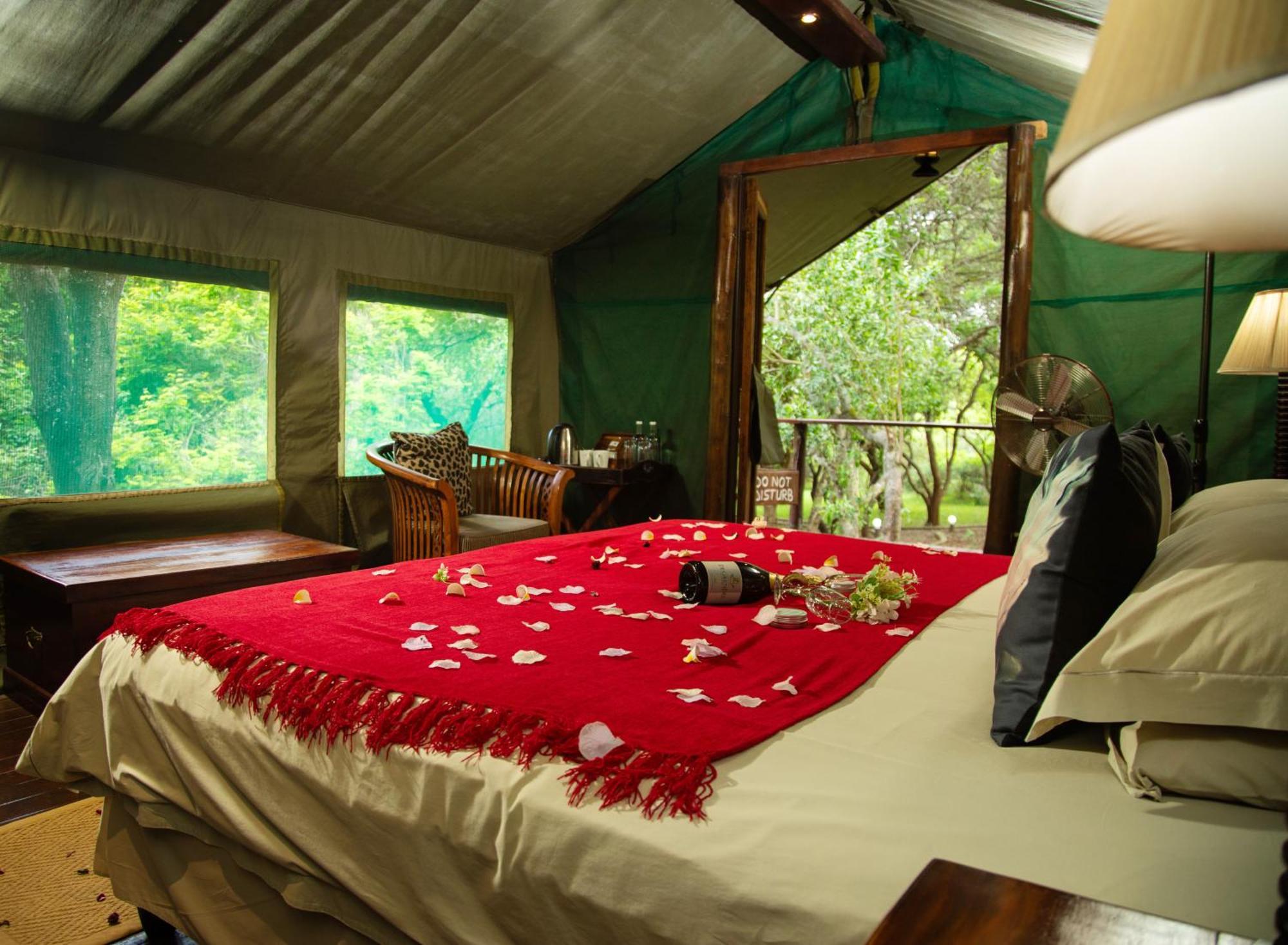 Falaza Game Park And Spa Hluhluwe Luaran gambar